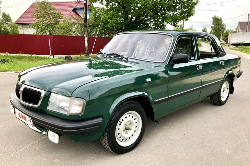 22-летнюю "Волгу" ГАЗ-3110, выезжавшую только по праздникам, продают всего за 5000 долларов