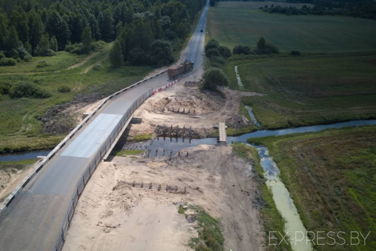 Рухнувший мост в Борисовском районе полностью демонтировали