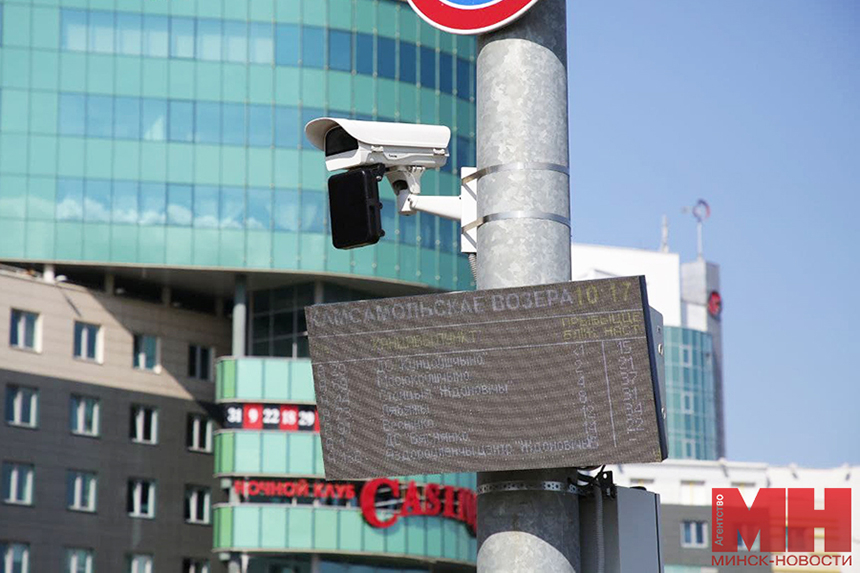 На Победителей установили камеры для фиксации нарушителей в полосе общественного транспорта