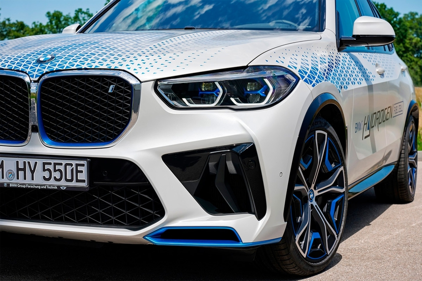 BMW готовит к премьере кроссовер X5 с водородным мотором