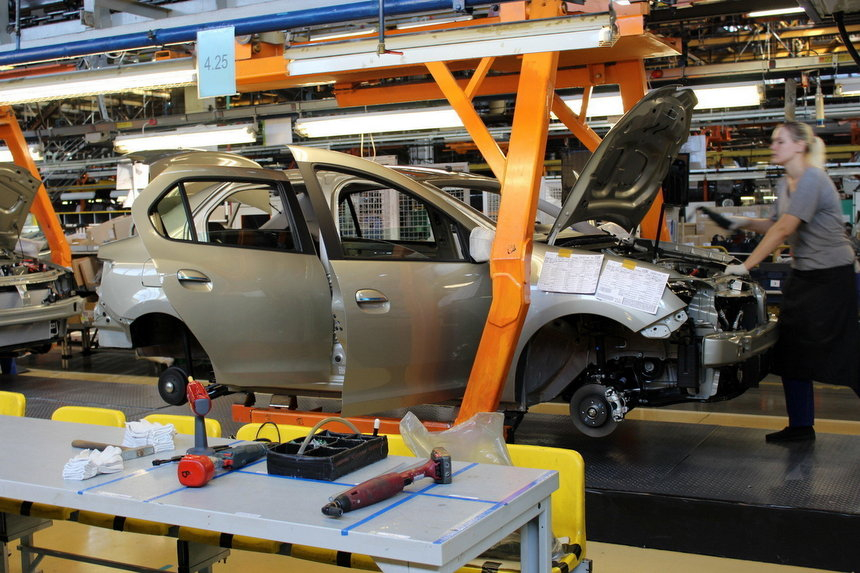 АвтоВАЗ остановил производство на заводе в Тольятти. На этот раз надолго