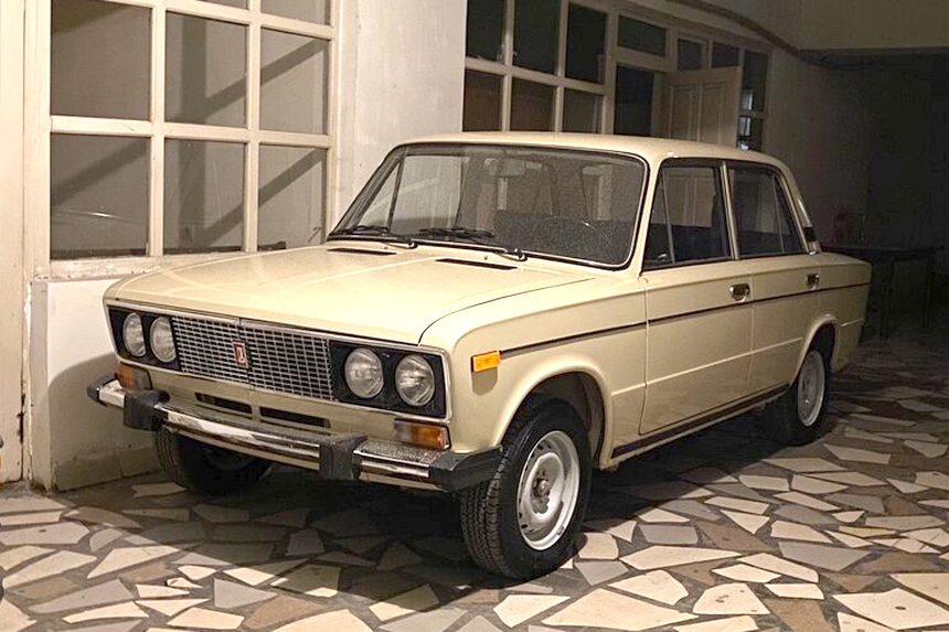 Продается идеальный ВАЗ-2106 с 34-летней историей. Но цена шокирует!