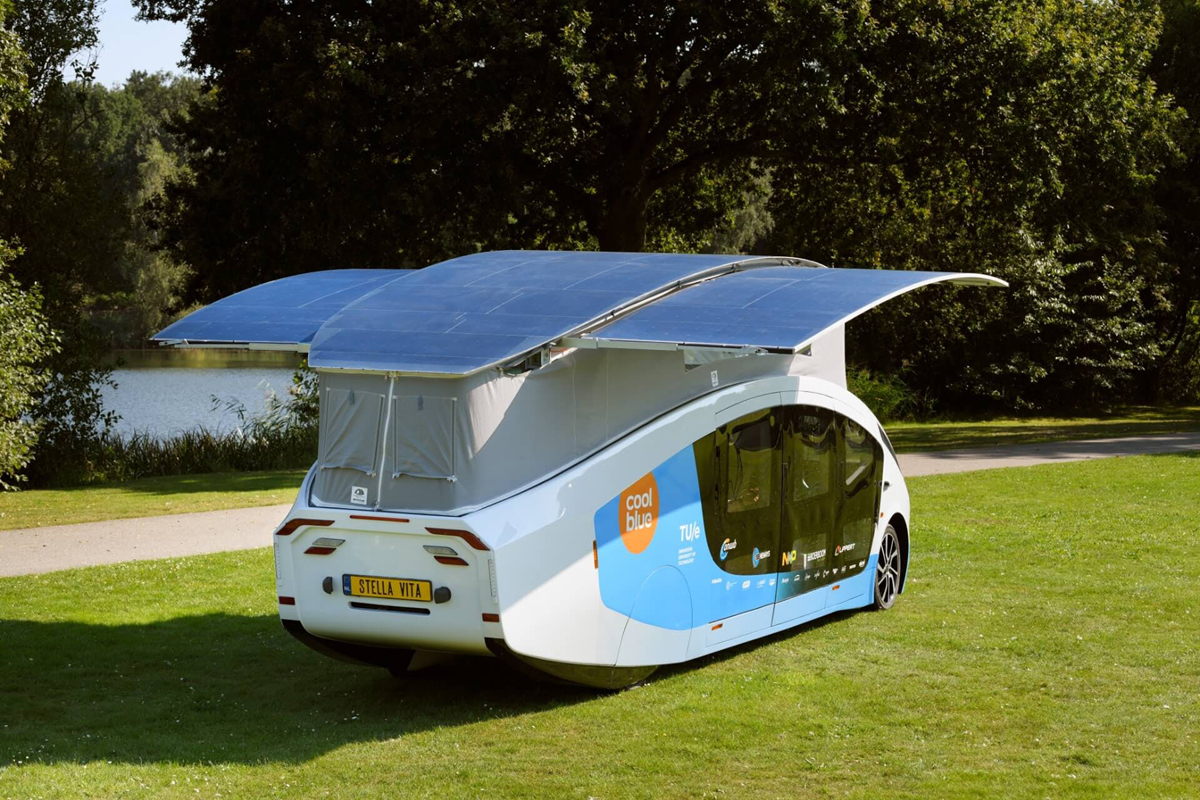Студенты из Нидерландов создали дом на колесах на солнечных батареях – в ясный день он может проехать 730 километров