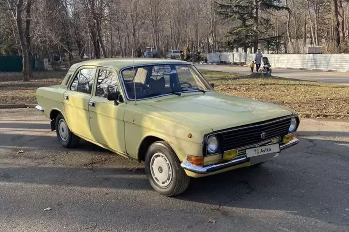 Старую "Волгу" в Крыму продают за 42.000 долларов, но это не простой автомобиль