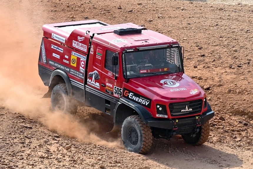 В конце ноября грузовики "МАЗ-СПОРТавто" отправятся на "Дакар-2022"