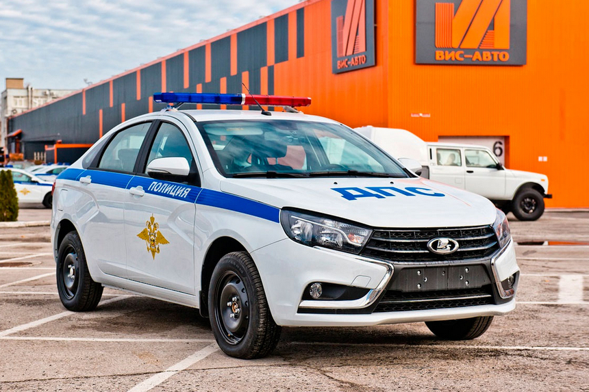 АвтоВАЗ рассказал, как доработал Lada Vesta для нужд российской полиции