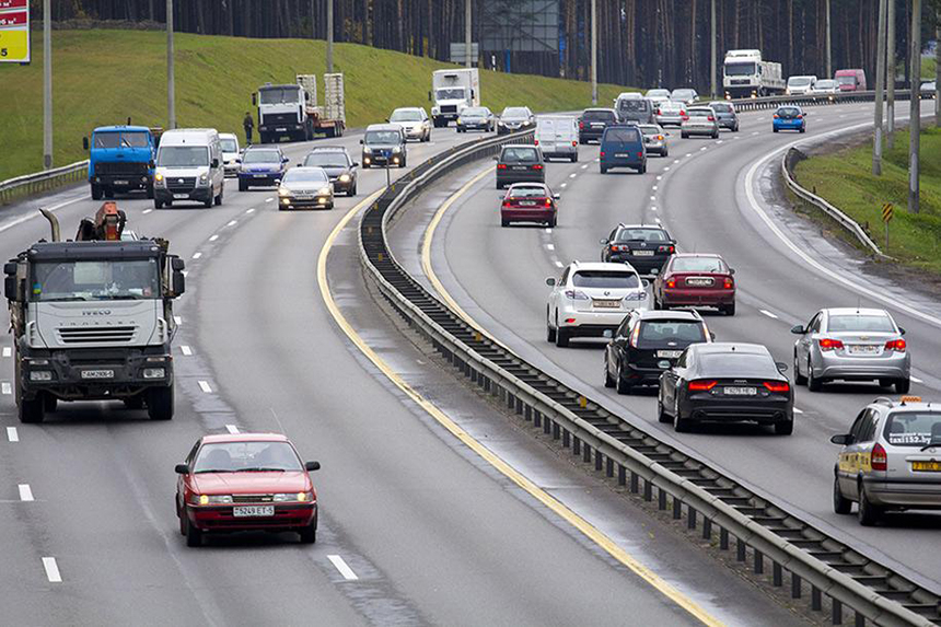 Совет Республики одобрил законопроект о дорожном движении