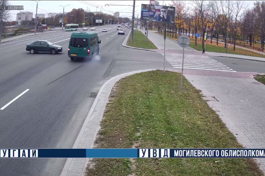 Видео аварийной ситуации из Могилева: водителя могут лишить "прав" на два года