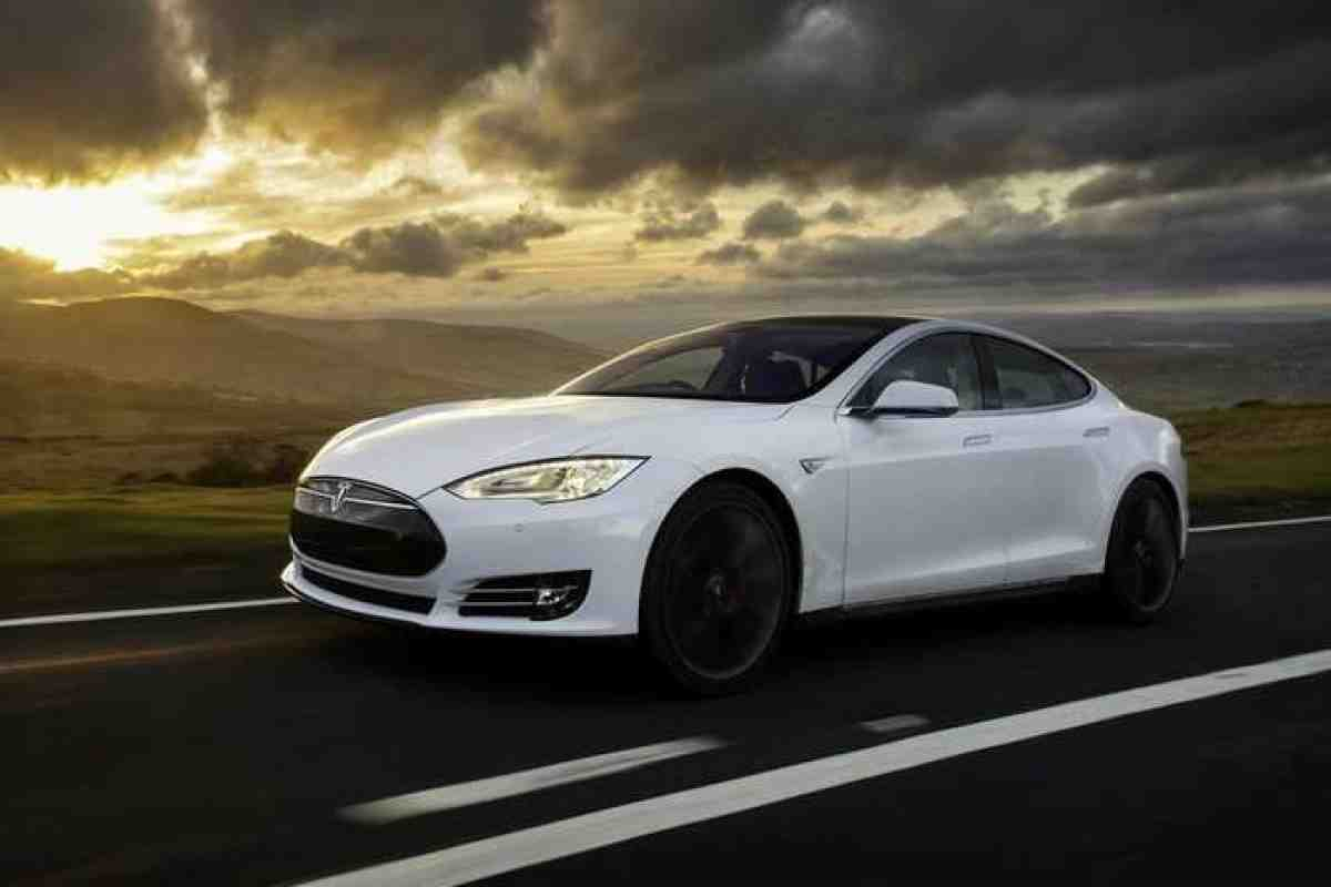 Новейшие версии Tesla получили необычную функцию