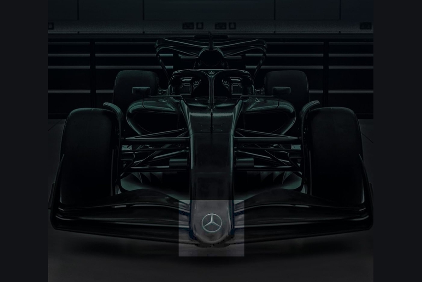 Команда Mercedes AMG F1 опубликовала первое изображение болида 2022 года