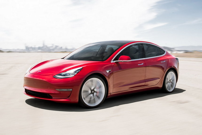 Tesla отзовет 817.000 электромобилей – и проведет ремонт онлайн