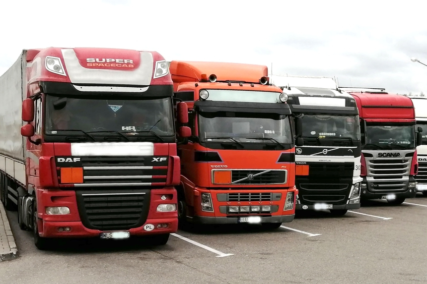 Очереди грузовиков на выезд из Беларуси в Евросоюз рекордно растут: стоит уже более 4760 фур