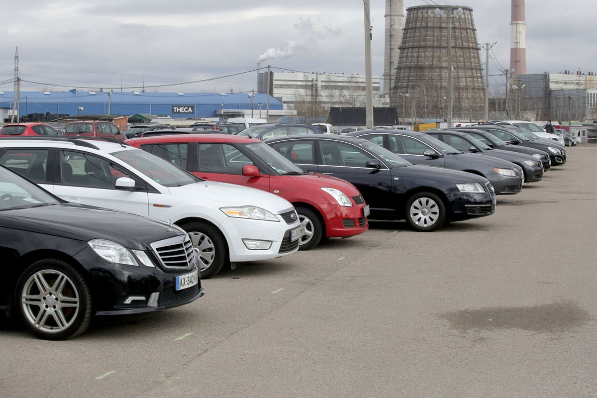 Рынок подержанных авто в Литве: какие чаще разбивают, угоняют и сколько имеют скрученный пробег