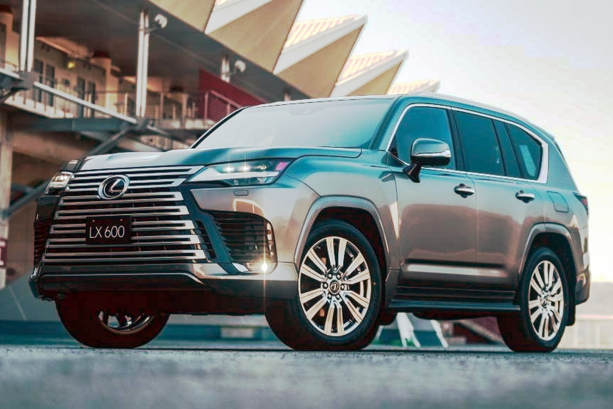 Представлен стильный седан Lexus IS с устаревшим салоном - Wylsacom