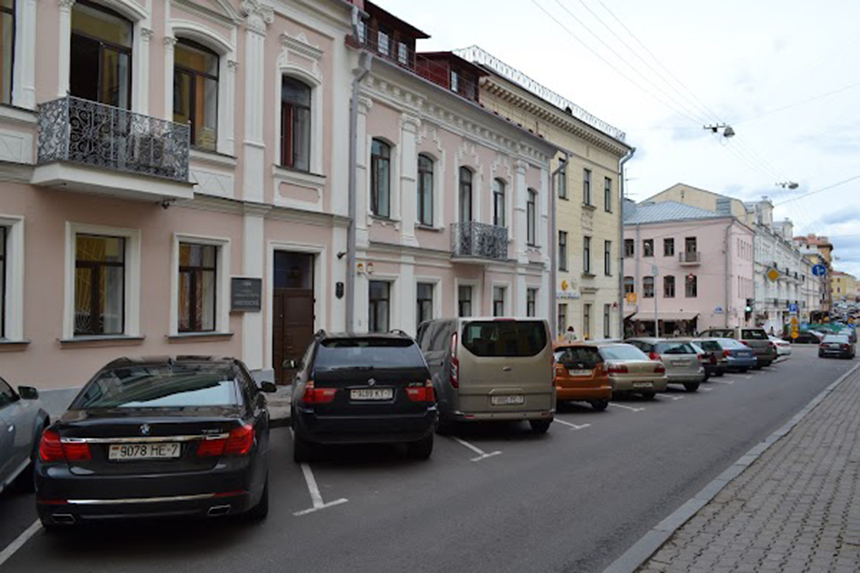 Жилой дом по адресу Минск, Ленина 2: квартиры, фото, на карте