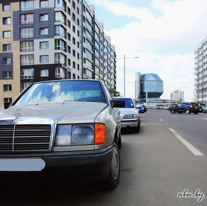На чем ездят жители богатых и бедных районов Минска. Фоторепортаж