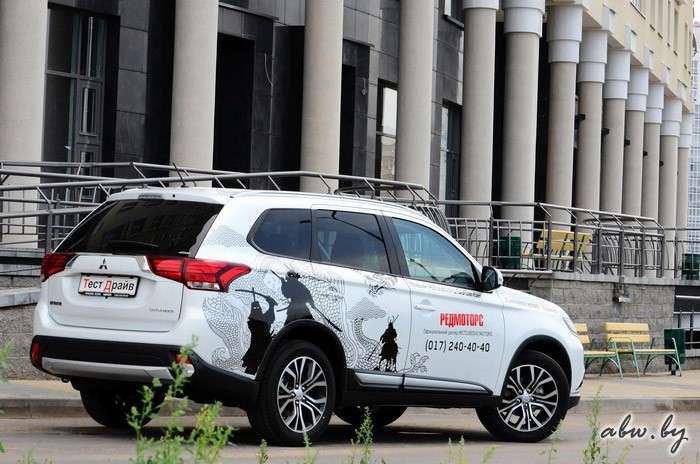Mitsubishi Outlander: новая внешность, новые настройки