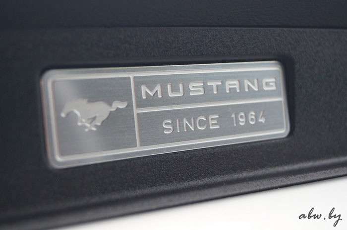 Ford Mustang: … и