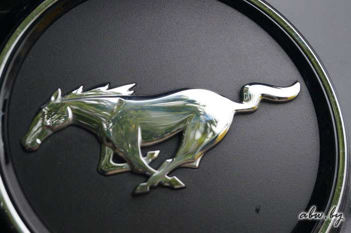 Ford Mustang: … и