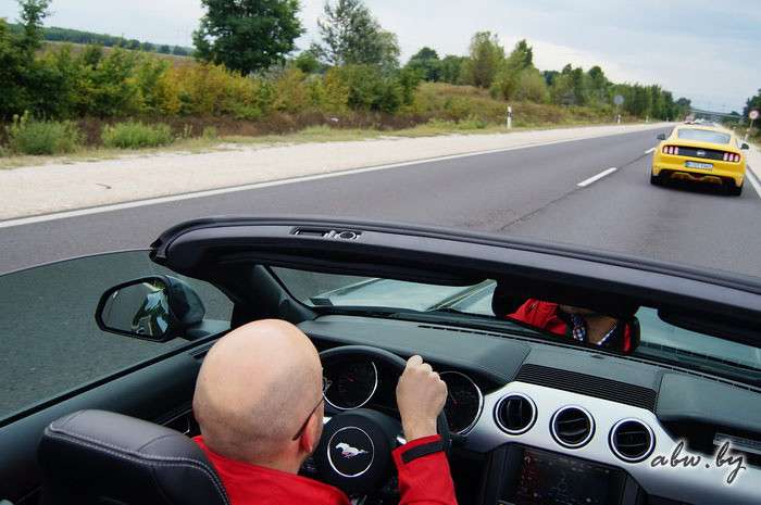 Ford Mustang: … и