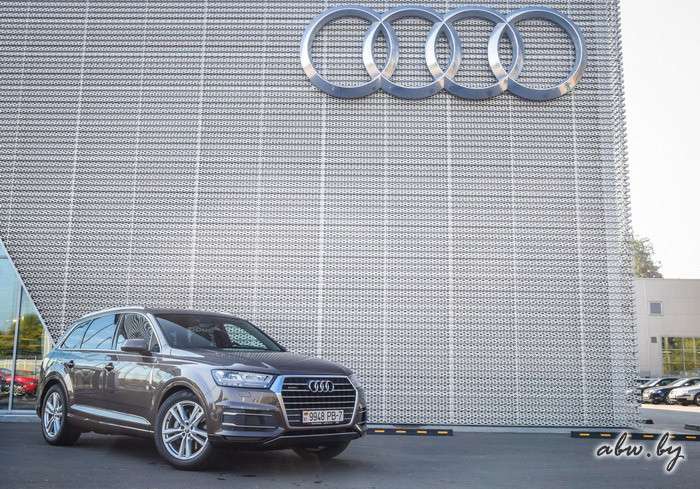 Audi Q7: куда 