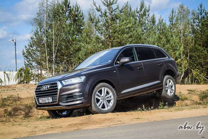 Audi Q7: куда