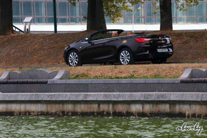 Opel Cascada: открываем новый мир за 17 секунд