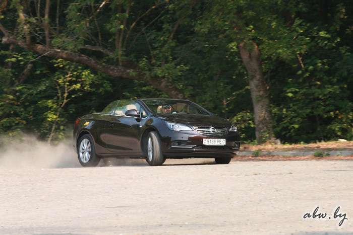 Opel Cascada: открываем новый мир за 17 секунд
