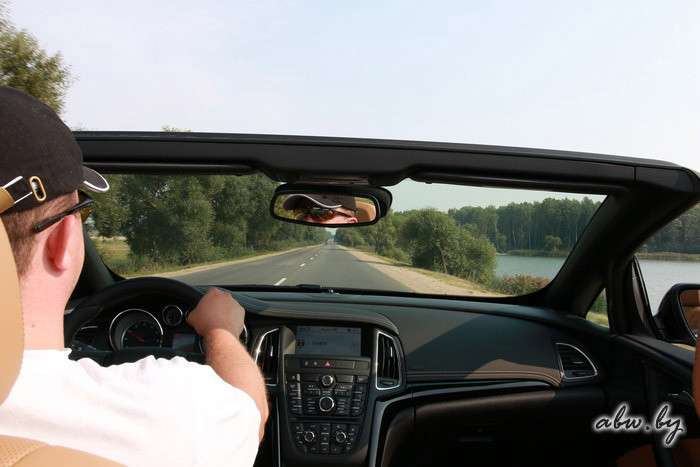 Opel Cascada: открываем новый мир за 17 секунд