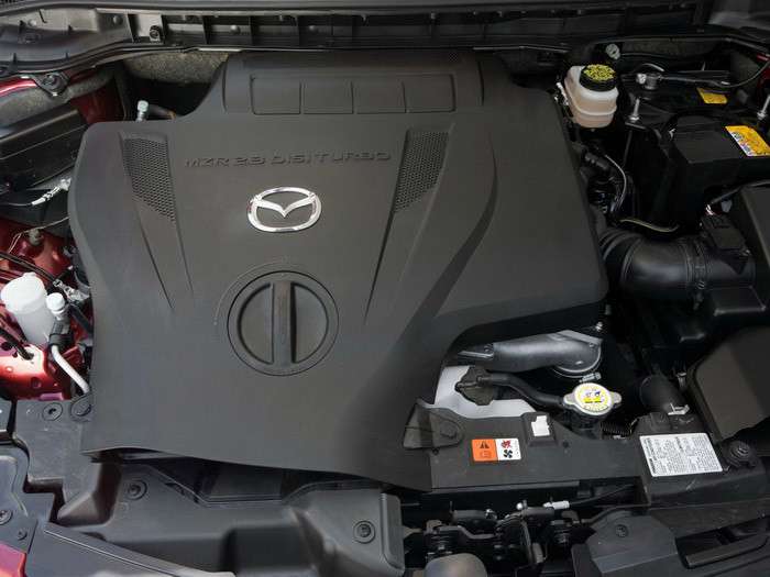 Mazda CX-7: стоит ли брать подержанный турбированный кроссовер?