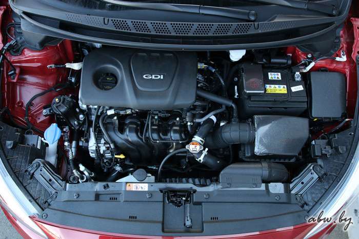 KIA Cee’d до и после: есть ли смысл в рестайлинге по-корейски?