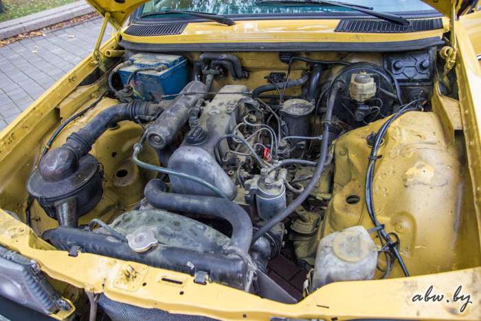 Легенды в строю. Возвращаемся в 90-е вместе с Mercedes-Benz W123