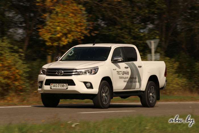 Toyota Hilux New: старая школа, новый подход