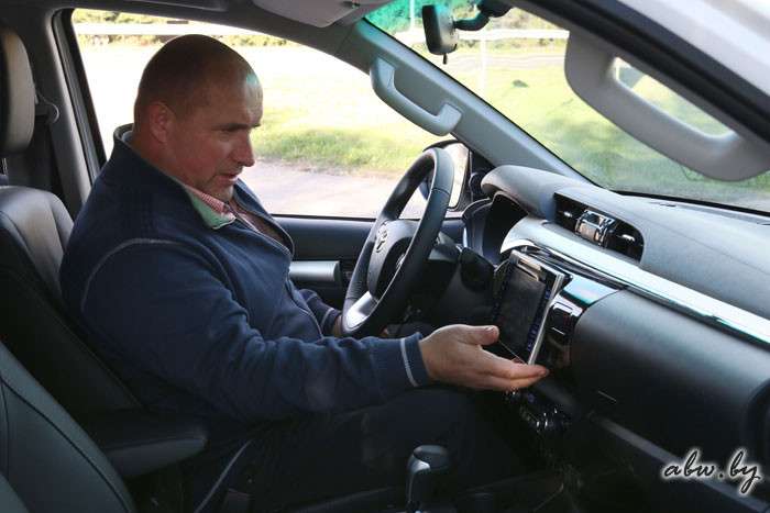 Toyota Hilux New: старая школа, новый подход