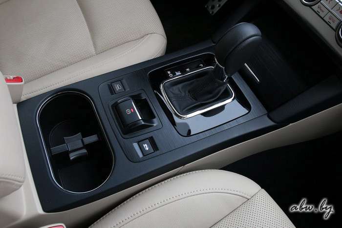 Subaru Outback 2015: на лицо… прекрасные