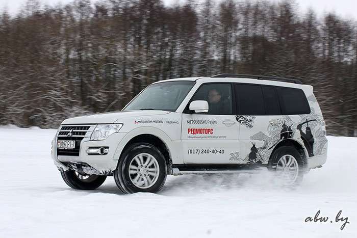 Mitsubishi Pajero IV: старость - в радость?