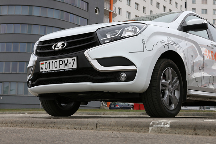 Lada XRAY: лучше или хуже Renault Sandero Stepway?