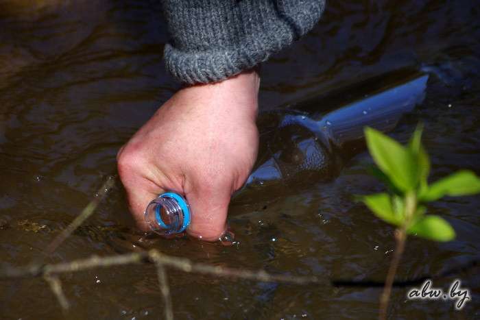 Непригодны к употреблению. Непригодная для употребления вода. Зудики в воде что это.