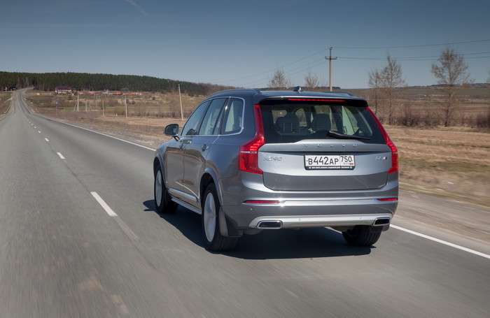 Volvo XC90 T6: на наш век хватит