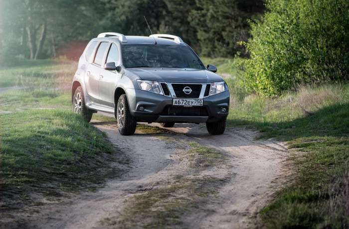 Nissan Terrano: 