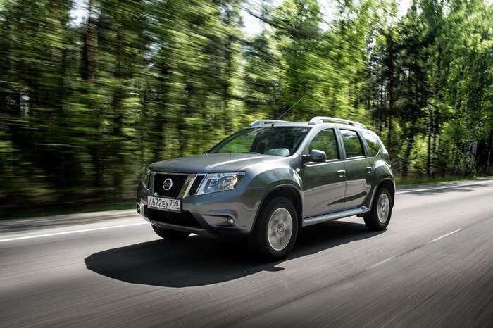 Nissan Terrano: 