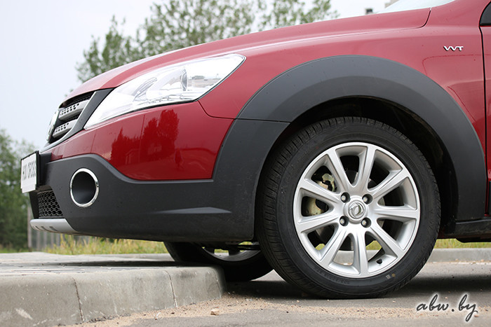 Dongfeng H30 Cross: Subaru XV за полцены?