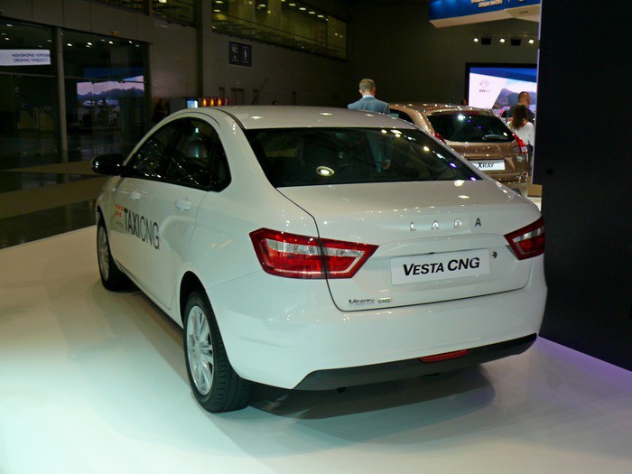 Lada Vesta CNG багажник