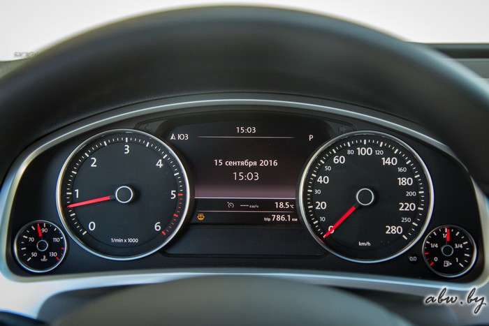 Снова в Беларуси: VW Touareg подешевел и сменил 