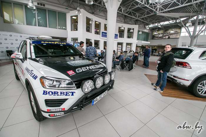 Снова в Беларуси: VW Touareg подешевел и сменил 