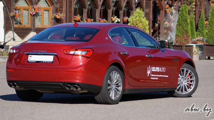 Maserati Ghibli: страсть, грохот, драйв
