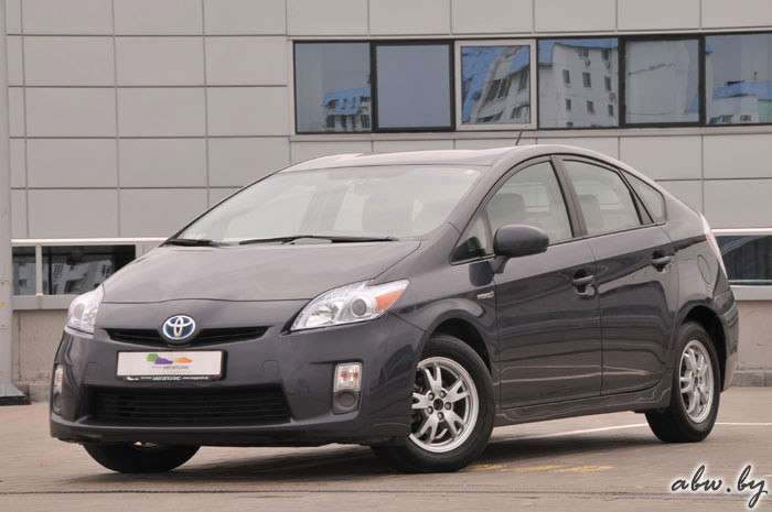 Несправедливость в законе. Почему страховка на гибридный Prius больше, чем на аналоги с ДВС?