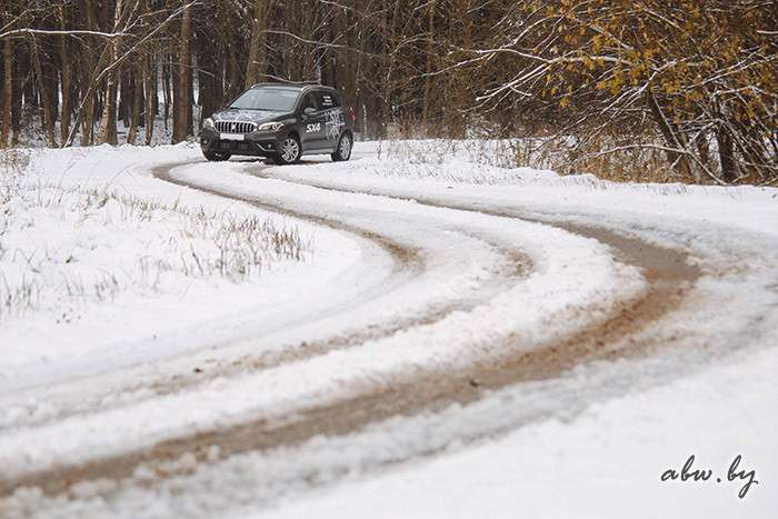 Suzuki SX4: дорого. Оправданно?