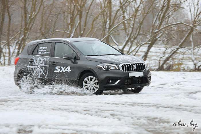 Suzuki SX4: дорого. Оправданно?