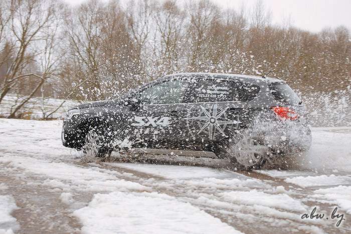 Suzuki SX4: дорого. Оправданно?